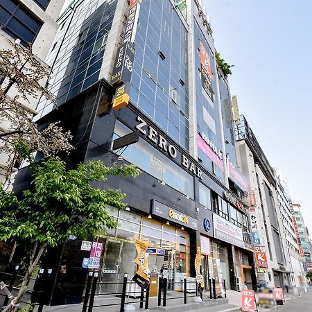 Gimhae Business Hotel K Экстерьер фото